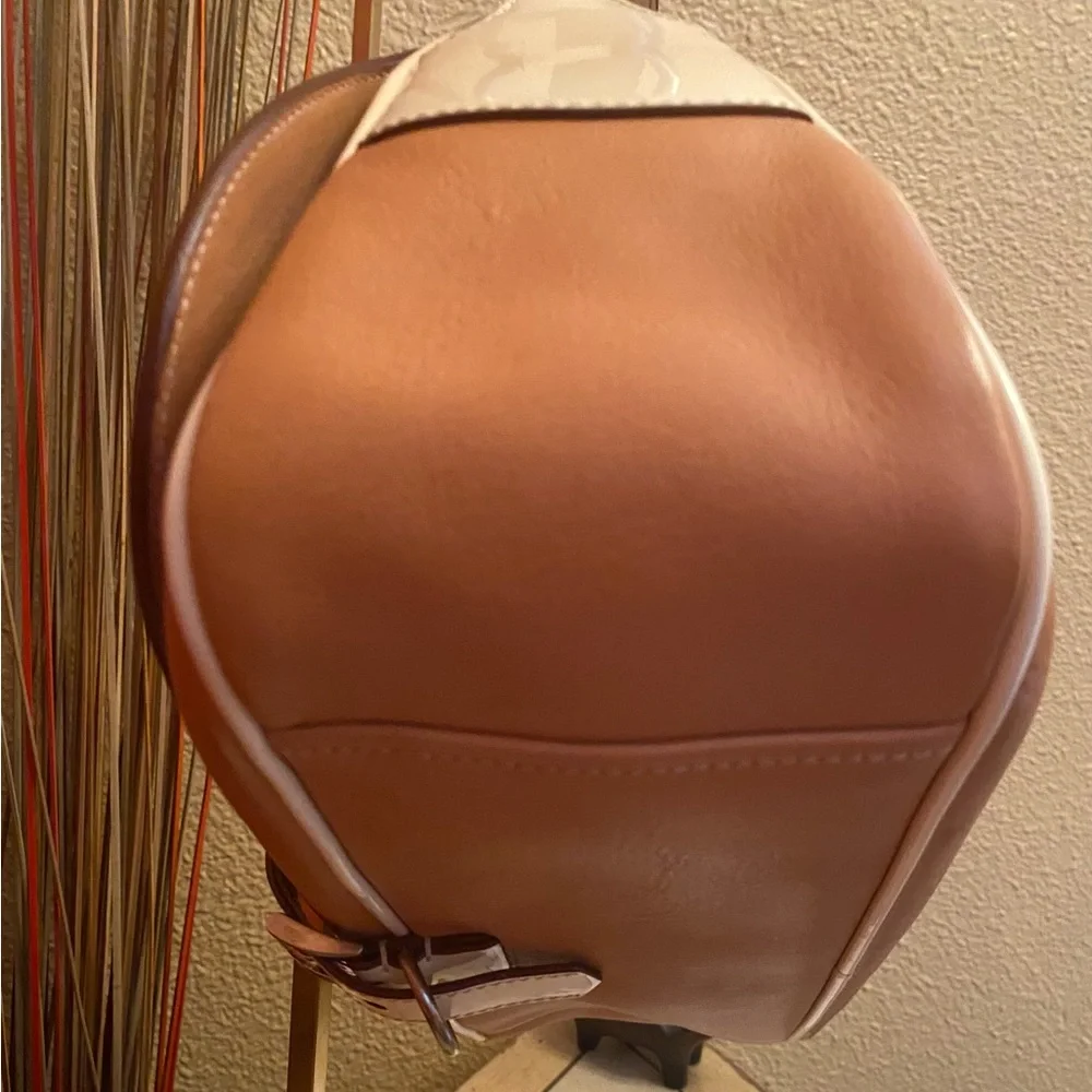 Prada Vitello - EUC - Daino Leather Shoulder Bag - Like New, Pristine!